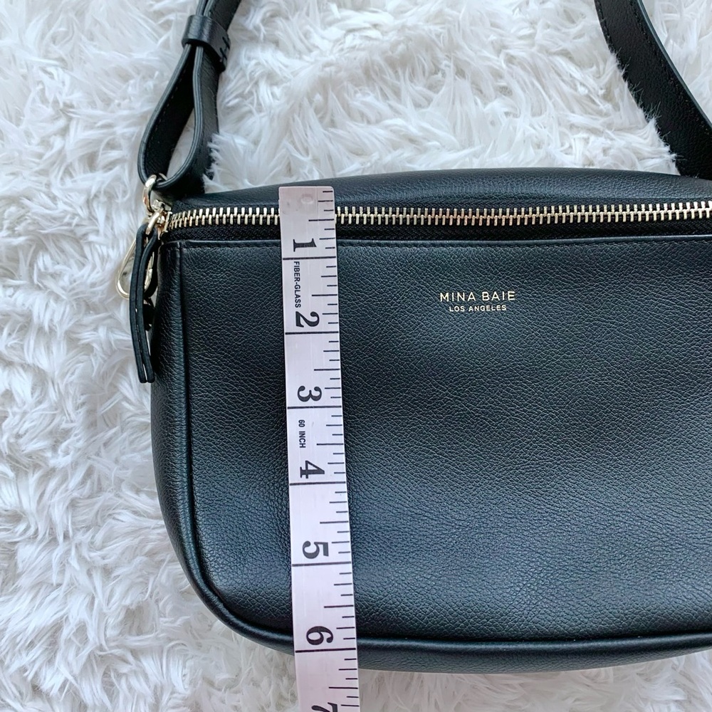 Mina Baie Leather Fanny Crossbody Bag - Picture 12 of 14